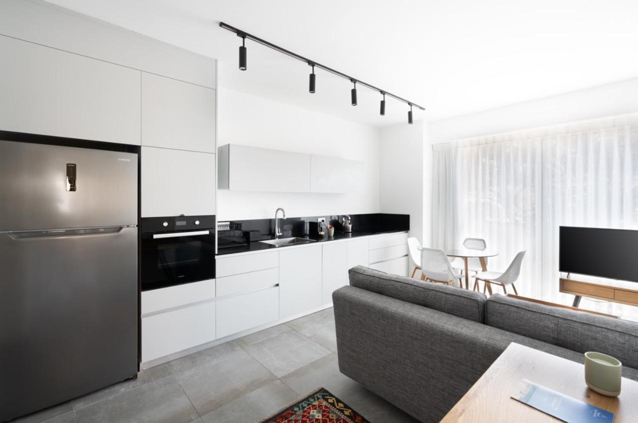 Yefet - By Beach Apartments Tlv 特拉维夫 外观 照片